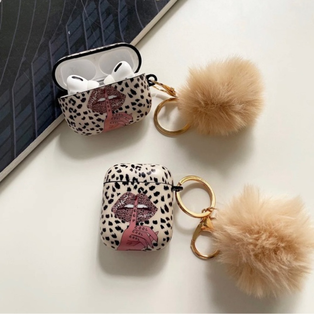 Cute Leopard Lip Fur‎ Ball Keychain Earphone Case for Apple Airpods